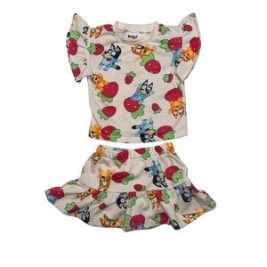 Girls 2T  Kids Matching Set with Strawberry, Bluey Print